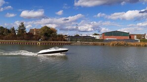 Unclassified image, 5 of 30, button - SMC Münster - double room (Münster)