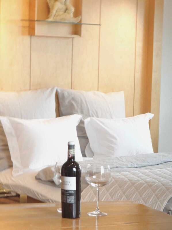 1 bedroom, WiFi, bed sheets, wheelchair access