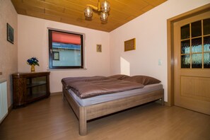 2 chambres, fer et planche Ă repasser, lit parapluie, Wi-Fi gratuit