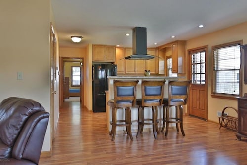 Kaunis Germantown Ranch lähellä kaikkea!