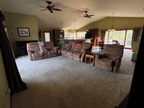Smart TV, fireplace, DVD player, table football