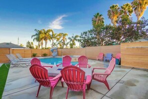 Pool - Oceanside Beach House: Pool, Hot Tub, & BBQ Fun! (Oceanside)