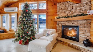 Smart TV, fireplace, DVD player