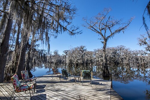 Pine Island Paradise on Caddo with Generator