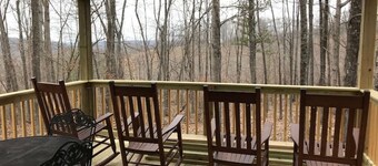 Nueva cabina a pocos minutos de Black River con WIFI y TV vía satélite. 