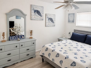 2 bedrooms, iron/ironing board, travel crib, WiFi (free)