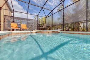 Beheizter Pool