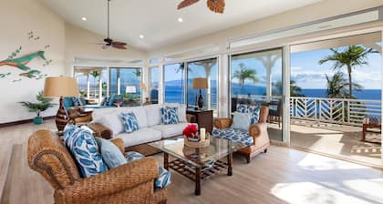 5 tähden 180 asteen valtameri, rannikko- ja vuoristomaisemat, oma uima-allas / kylpylä