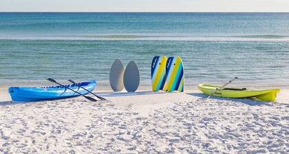 Steps to the Sand, 2BR, 2BA Upper Lvl, Beach Gear