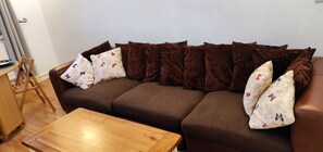Smart TV, Netflix, books, streaming services - St. John's Place, London (London)