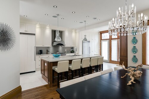 High Park Home ~ The perfect mix of old and new