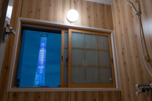 Shower, eco-friendly toiletries, hair dryer, slippers - Playsis East Tokyo (Tokyo)