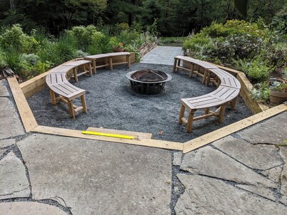 Great Escape to Convene with Friends & Family w/ Hot Tub & Many Decks