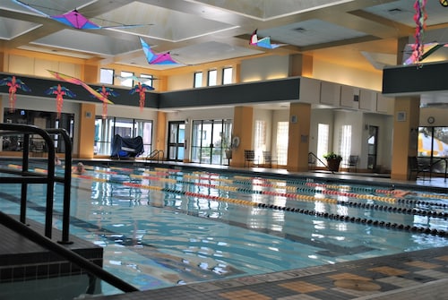 SUN CITY RESORT - IMPRESIONANTE CONTEMPORÁNEO - COMO NUEVO! GEORGETOWN, TX