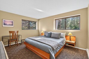 4 Schlafzimmer, Bügeleisen/Bügelbrett, WLAN, Bettwäsche