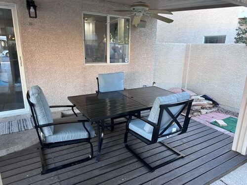 Resort style home w/ HEATED pool and spa