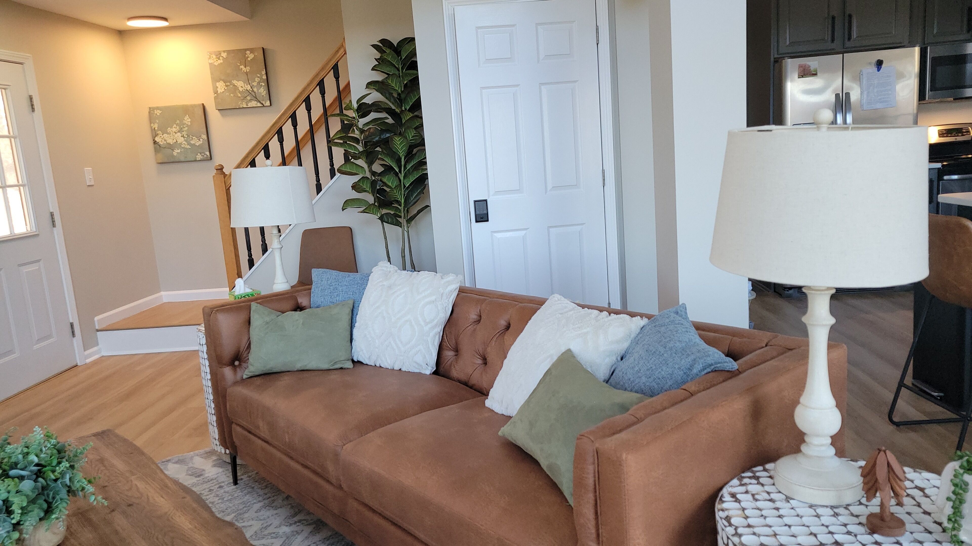 TV, fireplace, DVD player, ping pong