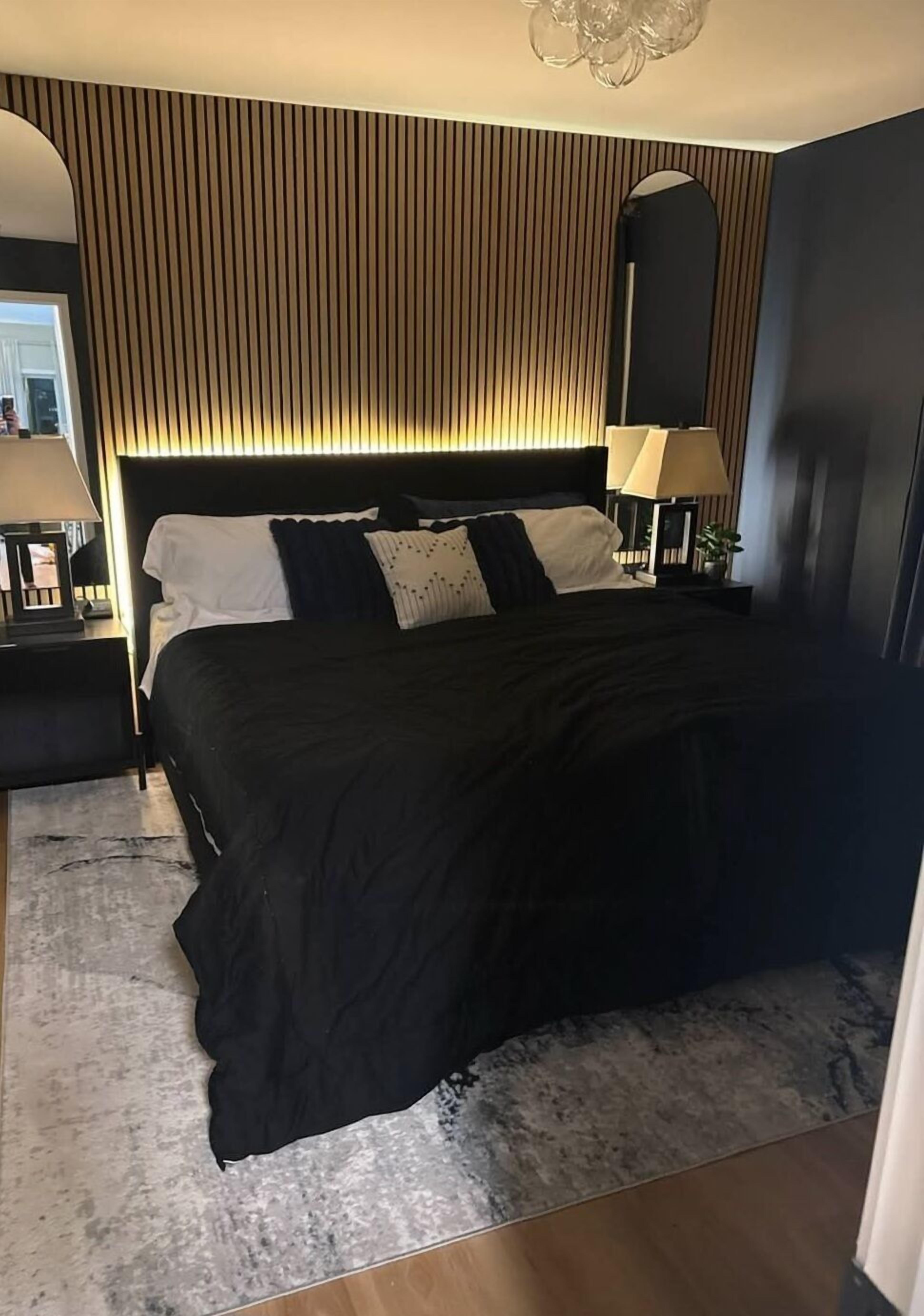 6 bedrooms, iron/ironing board, free WiFi, bed sheets