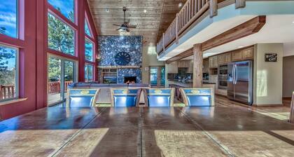 5 Bed 5 BA, Heated Indoor Pool, Steam Shower, Hot Tub, Pool Table FoosBall Table