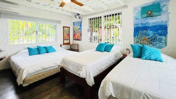 4 bedrooms, in-room safe, travel cot, free WiFi
