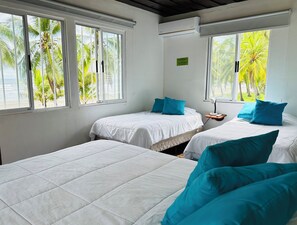 4 bedrooms, in-room safe, travel crib, free WiFi - Air conditioner in all the bedrooms, swimming pool, experience the pura vida!  (Guanacaste)