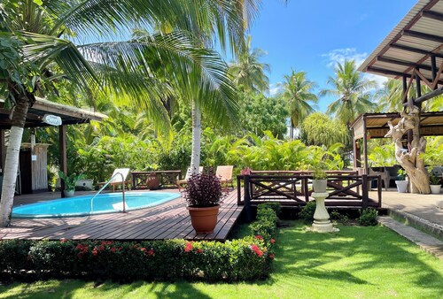 Air conditioner in all the bedrooms, swimming pool, experience the pura vida! 