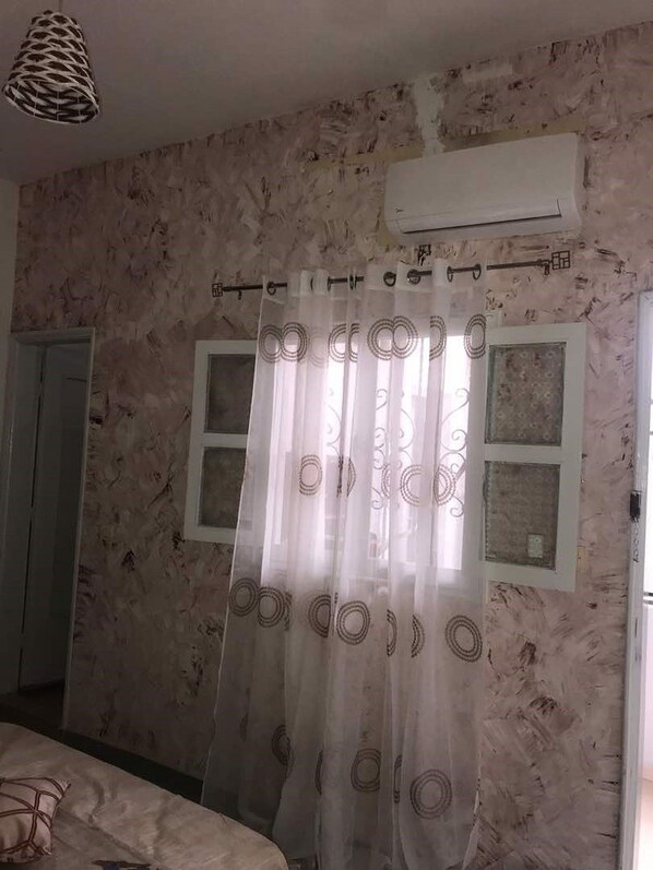 Deluxe Apartment, 3 Bedrooms | 3 bedrooms, desk, free WiFi, bed sheets - Stay.plus Appartements Maristes (Dakar)