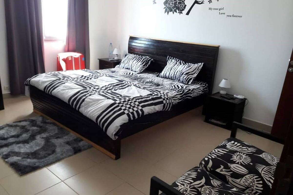 2 bedrooms