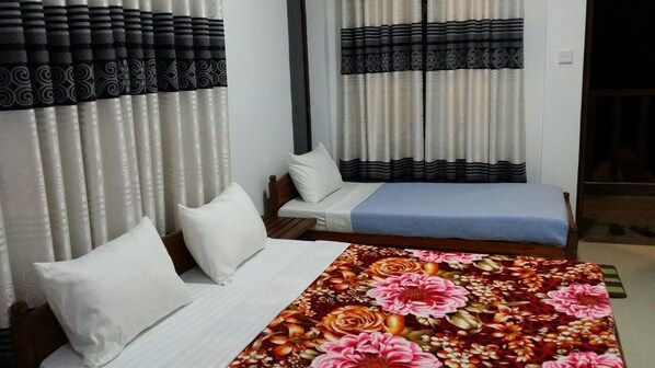 Triple Room, Multiple Beds, Non Smoking | Free WiFi