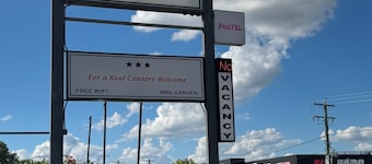 Mandalay Motel