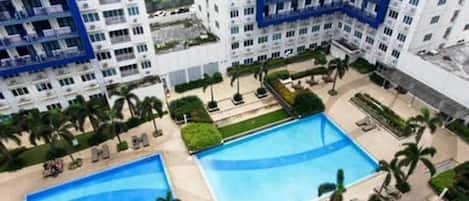 5 piscine all'aperto