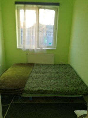 7 Schlafzimmer