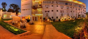 Exterior - Oasis Hotel (Mysore)