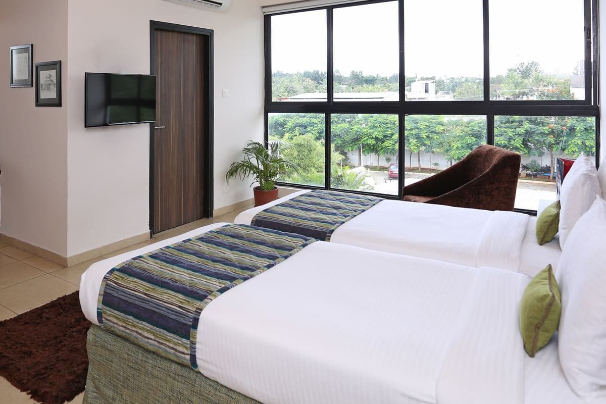 Habitación Club, 1 cama King size, con acceso para personas discapacitadas, para no fumadores | Camas extra