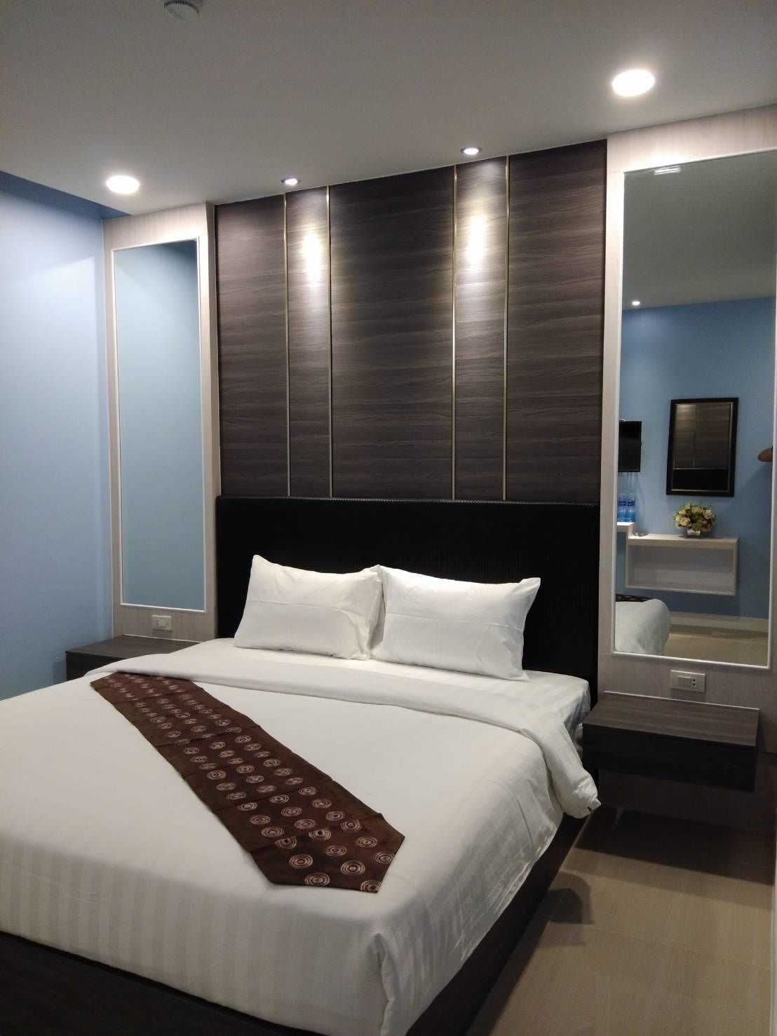 deluxe single room | free wifi