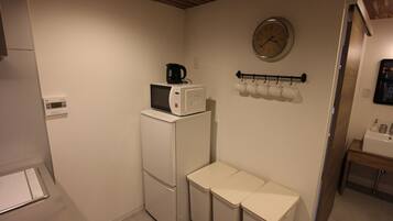 Design Apartment, Non Smoking | Microwave