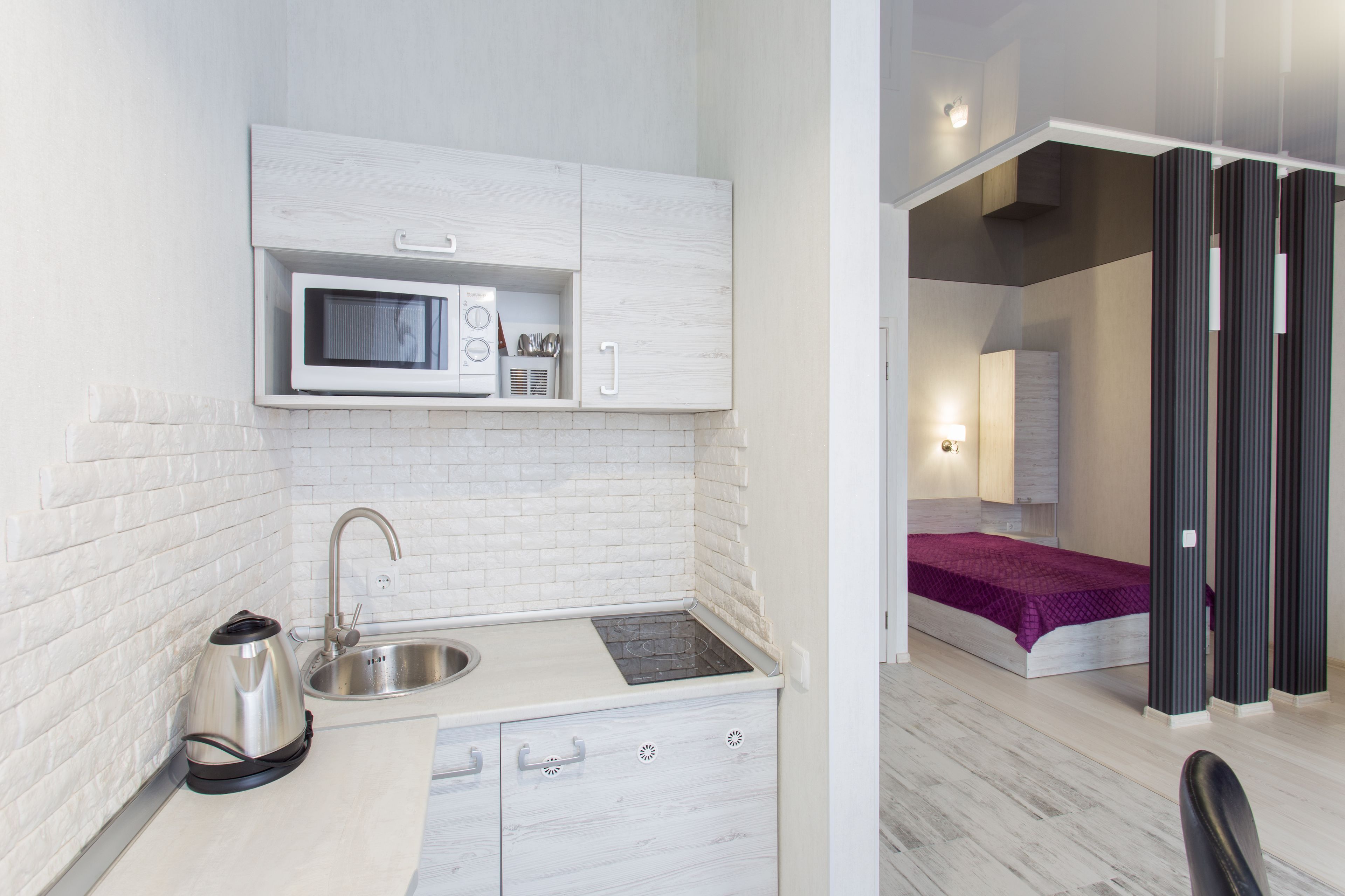 Suite estudio, 1 cama de matrimonio con sofá cama, no fumadores | Cocina básica privada | Frigorífico, microondas, placa de cocina y hervidor eléctrico