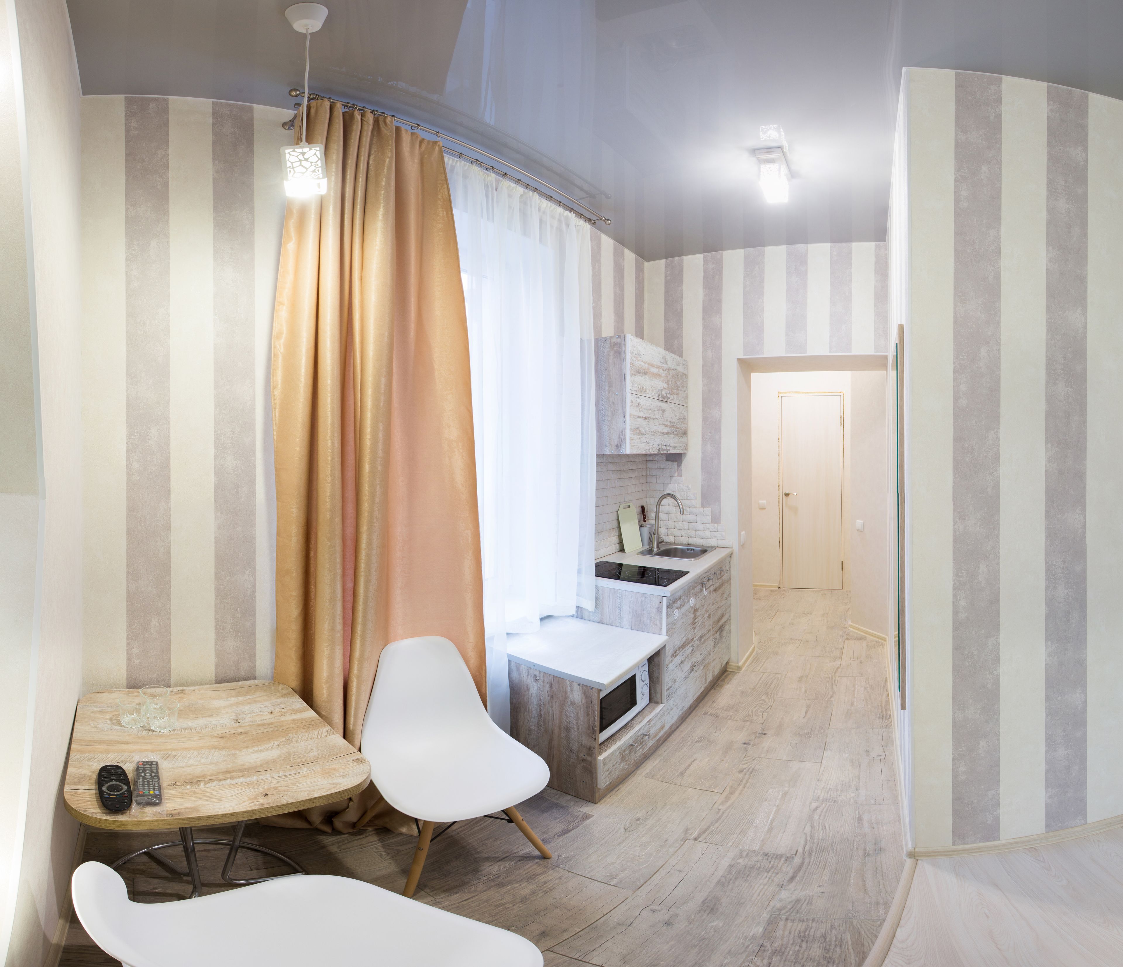 Habitación doble, 1 cama de matrimonio, no fumadores | Cocina básica privada | Frigorífico, microondas, placa de cocina y hervidor eléctrico