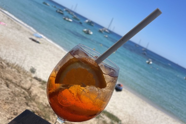 Beach bar