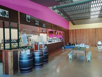 Crucesinn Albergue - 青年旅舍