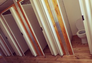 Dormitorio compartido, dormitorio mixto (1 Bed in 10 Bed Dorm) | Sistema de insonorización, wifi gratis, ropa de cama