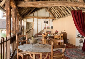 Terrace/patio - Chambres d'hôtes Esprit d'un Moment (Nolay)