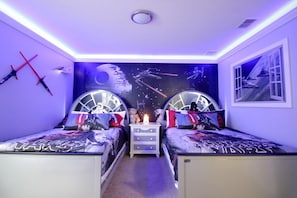 Family Villa, Multiple Bedrooms, Hot Tub, Garden Area | Children's theme room
