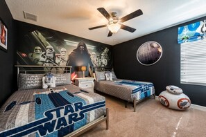 Family Villa, Multiple Bedrooms, Hot Tub, Garden Area | Room amenity