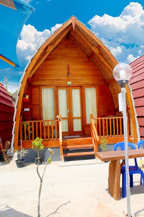 Basic Double Room, Non Smoking | Terrace/patio - Road Beach Villa by Zuzu (Penida Island)