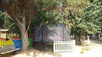Children's play area - outdoor
