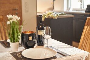 Apartamento (Top 14) | Opções para refeição no quarto