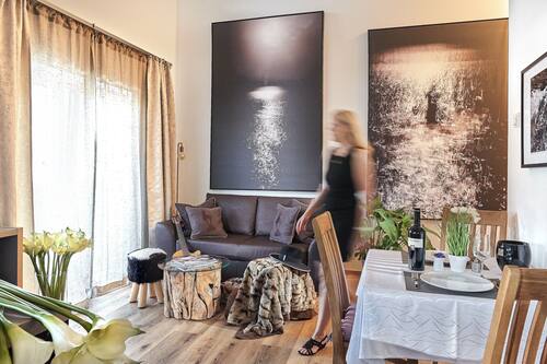 Apartment (Top 14) | Wohnbereich | Flachbildfernseher