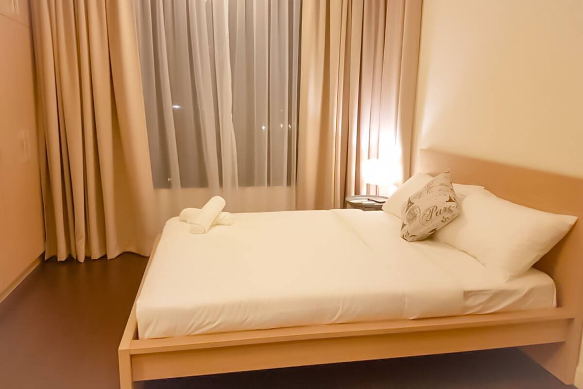  Comfy and Cozy Studio A0912