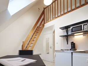 Appartement Duplex, salle de bains attenante (Studio - coté jardin) | 1 chambre